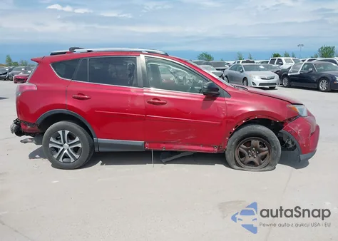 2016 Toyota Rav4 Le z USA, uszkodzony, nr VIN JTMZFREV0GJ063201